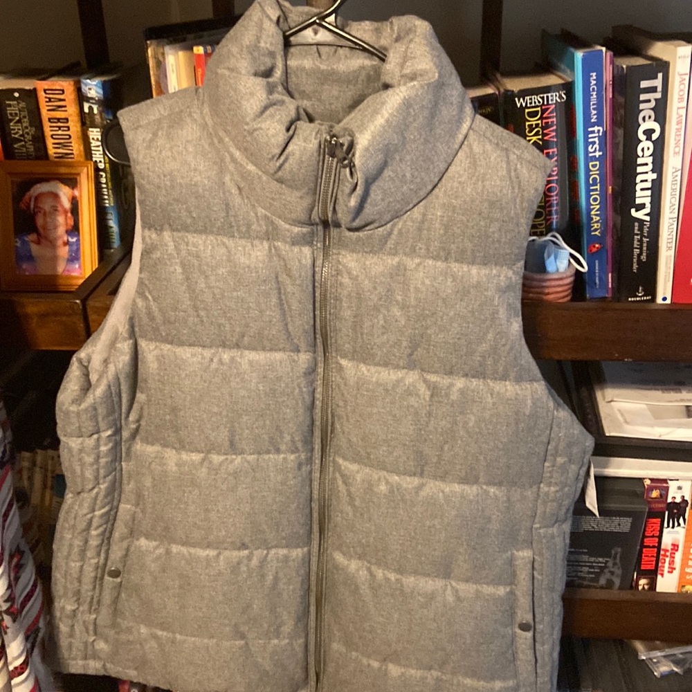 Old navy vest